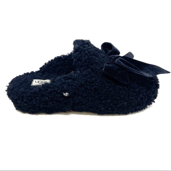 ugg addison bow slipper